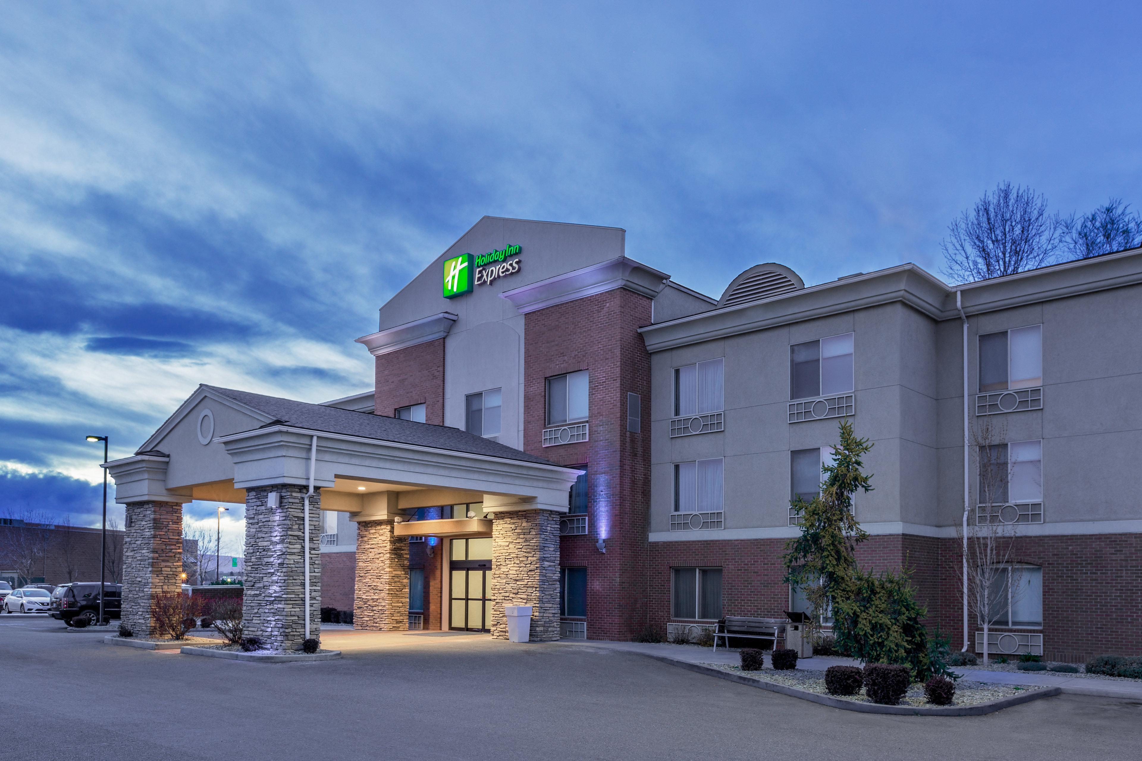 Holiday Inn Express Ellensburg By Ihg Exterior foto